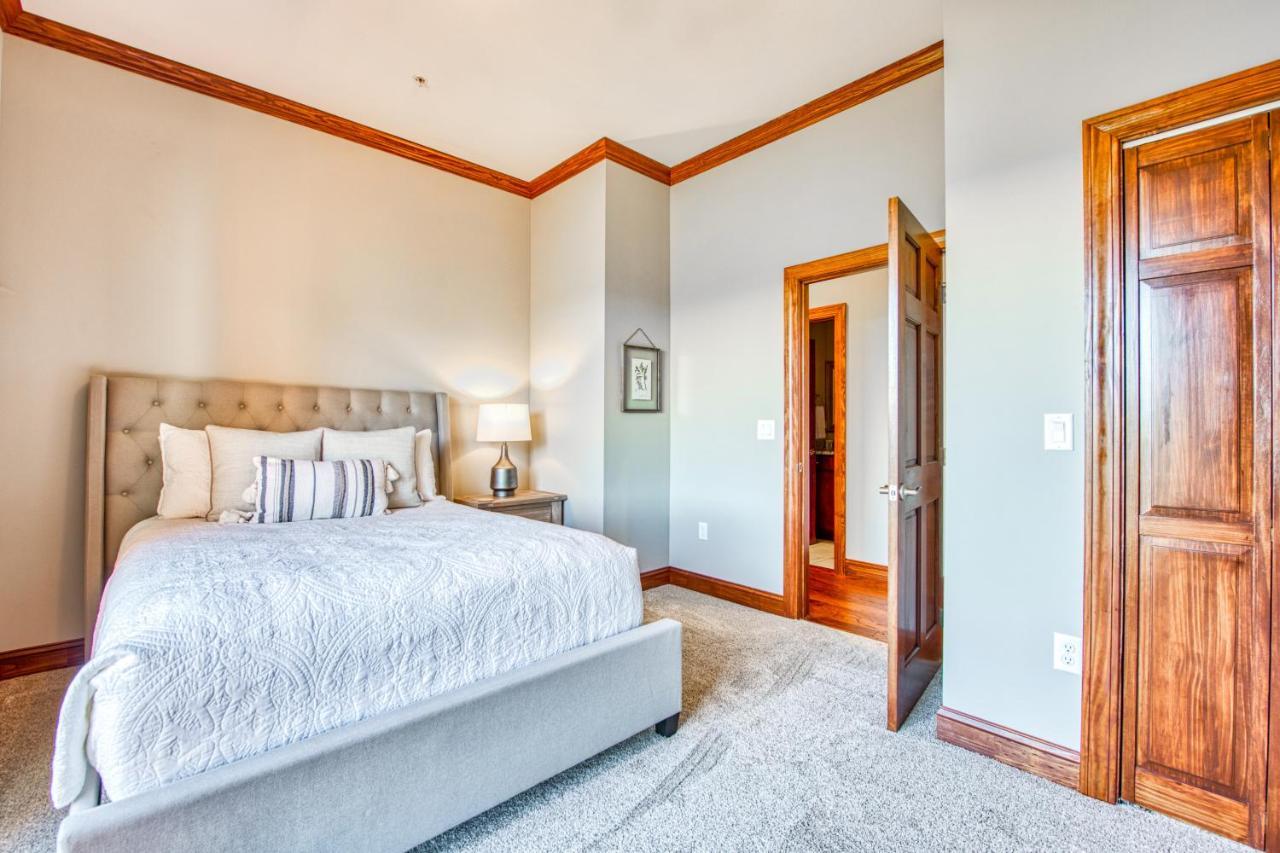 Altitude With Gratitude Apartamento Whittier Exterior foto